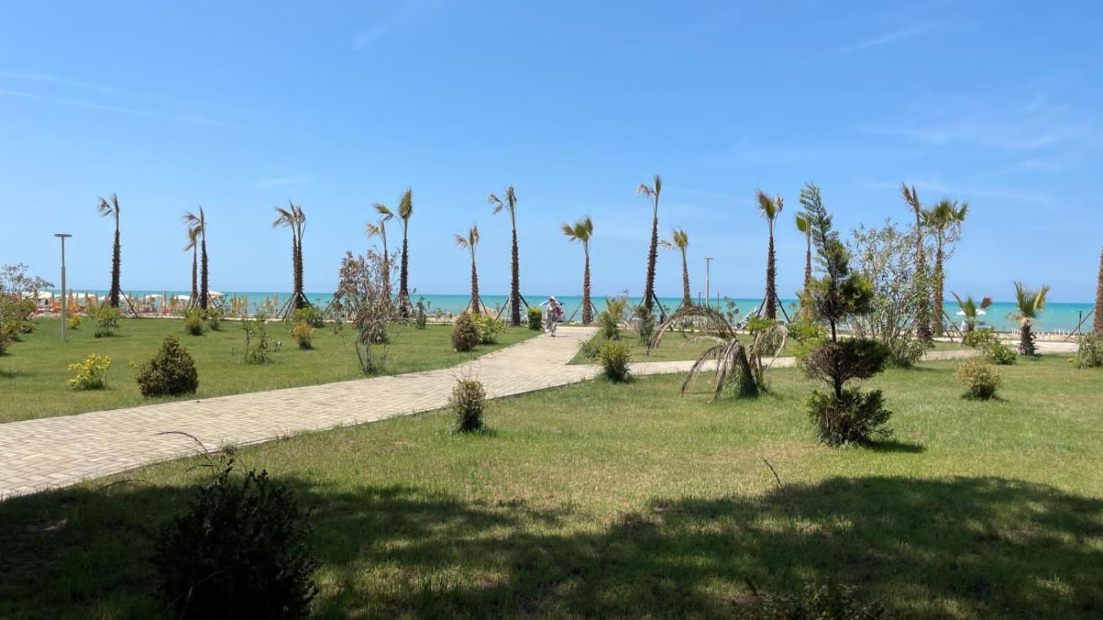 Family Beach 100 Square Metres Apartment Golem  Ngoại thất bức ảnh